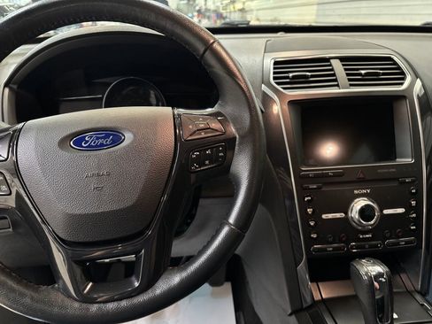 Used 2019 Ford Explorer Sport w/ Equipment Group 401A AWD/4WD image 15