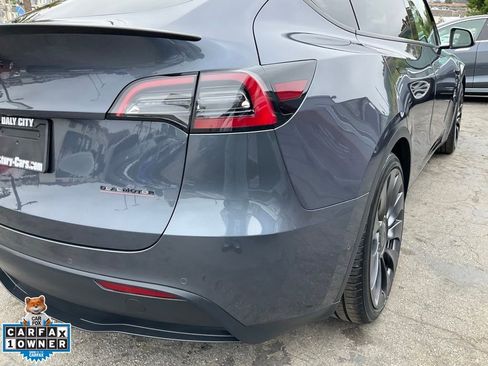Used 2022 Tesla Model Y Performance AWD/4WD image 78