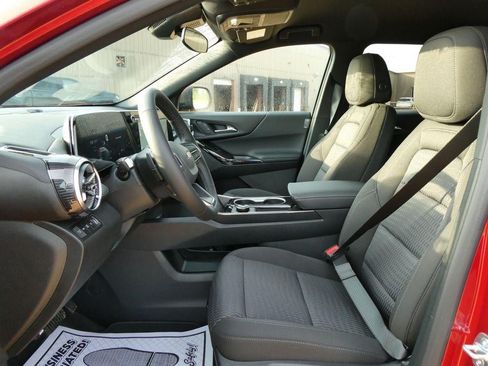 New 2027 Chevrolet Equinox LT AWD/4WD image 15