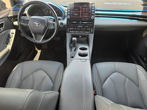 Used 2019 Toyota Avalon XLE w/ Carpet Mat Package FWD image 23