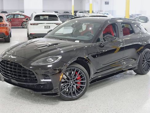 Used 2024 Aston Martin DBX 707 AWD/4WD image 7
