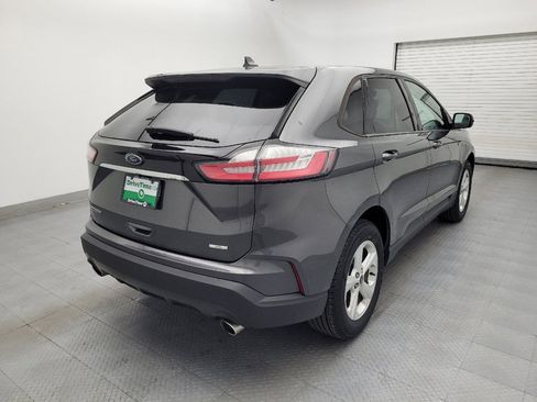 Used 2019 Ford Edge SE FWD image 9