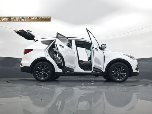 Used 2017 Hyundai Santa Fe Sport w/ Cargo Package AWD/4WD image 33