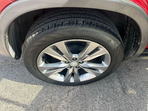 Used 2020 Chevrolet Trax LT w/ LT Convenience Package FWD image 29