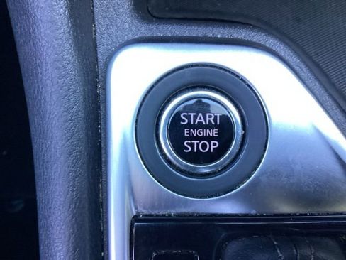 Used 2024 Nissan Sentra SV image 17