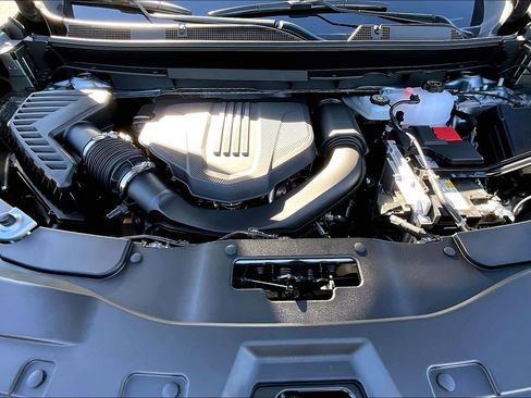 New 2026 GMC Acadia AT4 w/ Luxury Package image 11