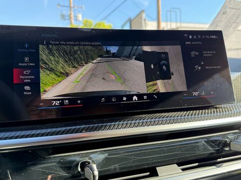 New 2026 BMW X5 M60i w/ Climate Comfort Package image 13