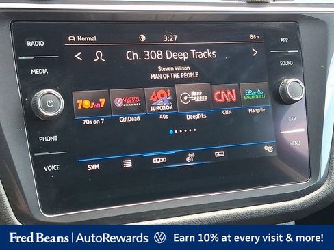 Certified 2022 Volkswagen Tiguan SE AWD/4WD image 23