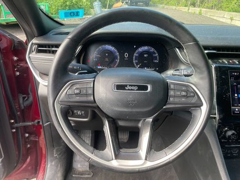 Used 2022 Jeep Grand Cherokee L Laredo AWD/4WD image 15