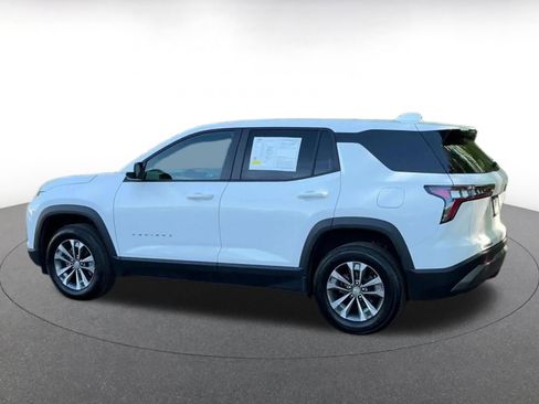 Used 2025 Chevrolet Equinox LT image 10