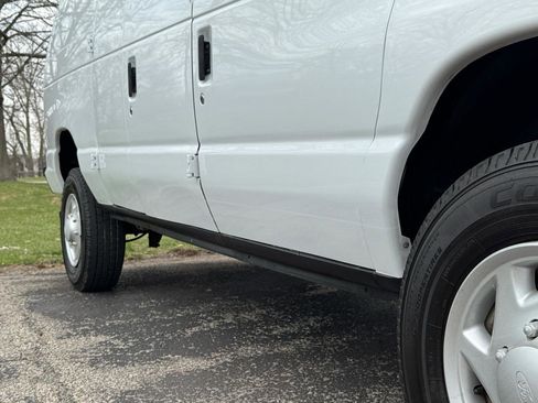 Used 2011 Ford E-250 and Econoline 250 w/ PWR Group RWD image 21