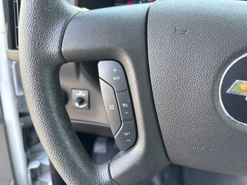Used 2024 Chevrolet Express 2500 w/ Driver Convenience Package RWD image 21