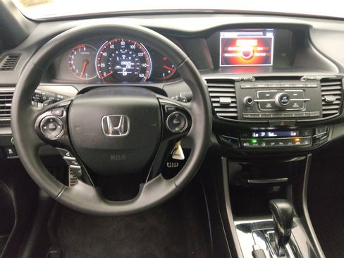 Used 2016 Honda Accord Sport image 22