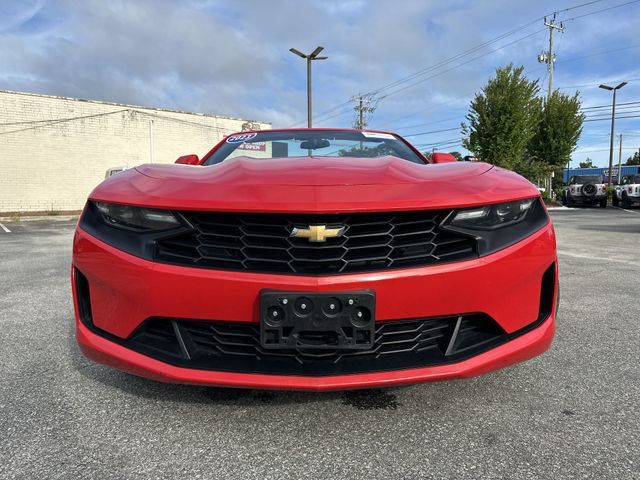 Used 2023 Chevrolet Camaro LT RWD image 9