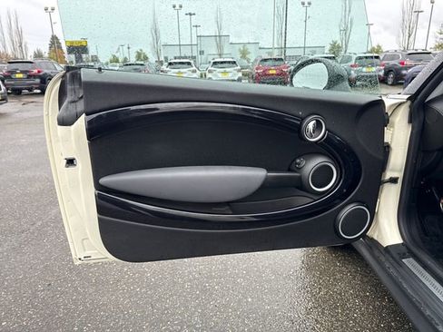 Used 2010 MINI Cooper S FWD image 17