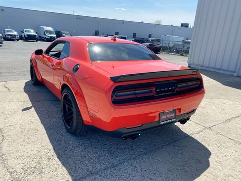 Used 2023 Dodge Challenger SRT Hellcat RWD image 6