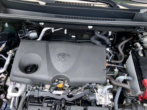 Used 2023 Toyota RAV4 XLE w/ Convenience Package FWD image 31