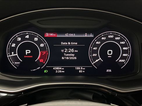 Used 2020 Audi RS Q8 w/ Carbon Optic Package AWD/4WD image 17