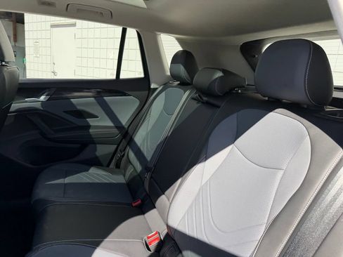 New 2026 Volkswagen Tiguan SE AWD/4WD image 19