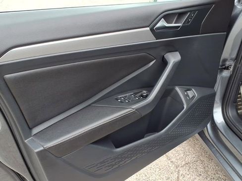 Used 2023 Volkswagen Jetta Sport FWD image 22