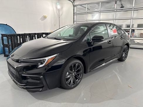 New 2026 Toyota Corolla SE FWD image 3