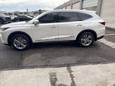 Used 2023 Acura MDX FWD image 4