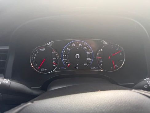 Used 2021 GMC Acadia AT4 w/ Technology Package image 23