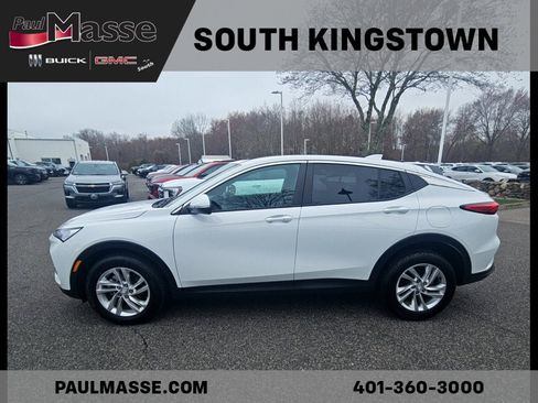 Used 2024 Buick Envista Preferred w/ Convenience I Package FWD image 3