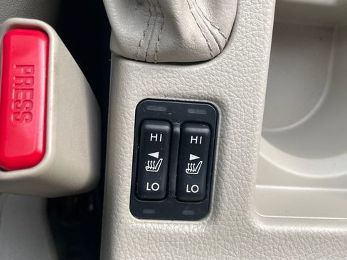 Used 2013 Subaru Impreza 2.0i Limited image 20