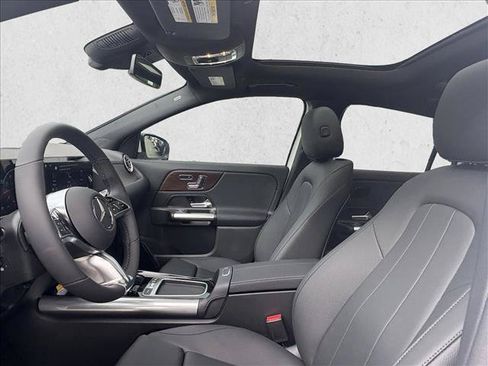 New 2026 Mercedes-Benz GLA 250 image 14
