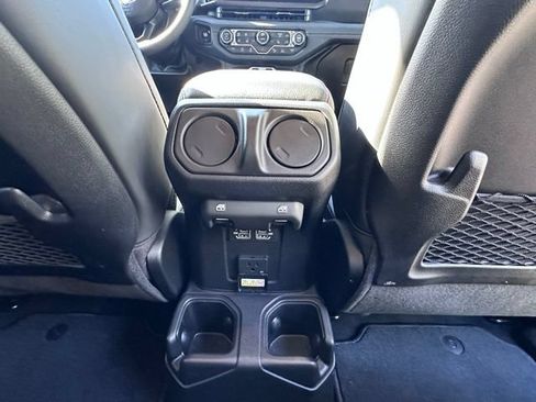 Used 2026 Jeep Gladiator Rubicon AWD/4WD image 32