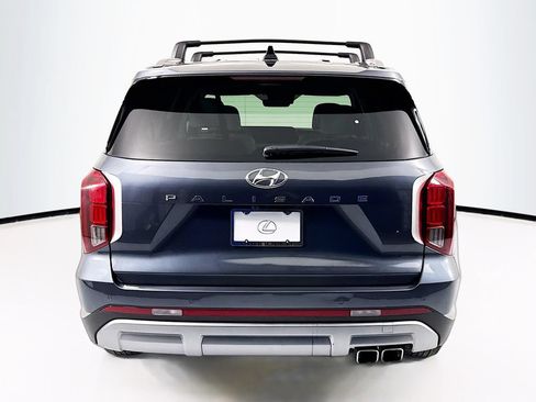 Used 2024 Hyundai Palisade SEL w/ Premium Package FWD image 6