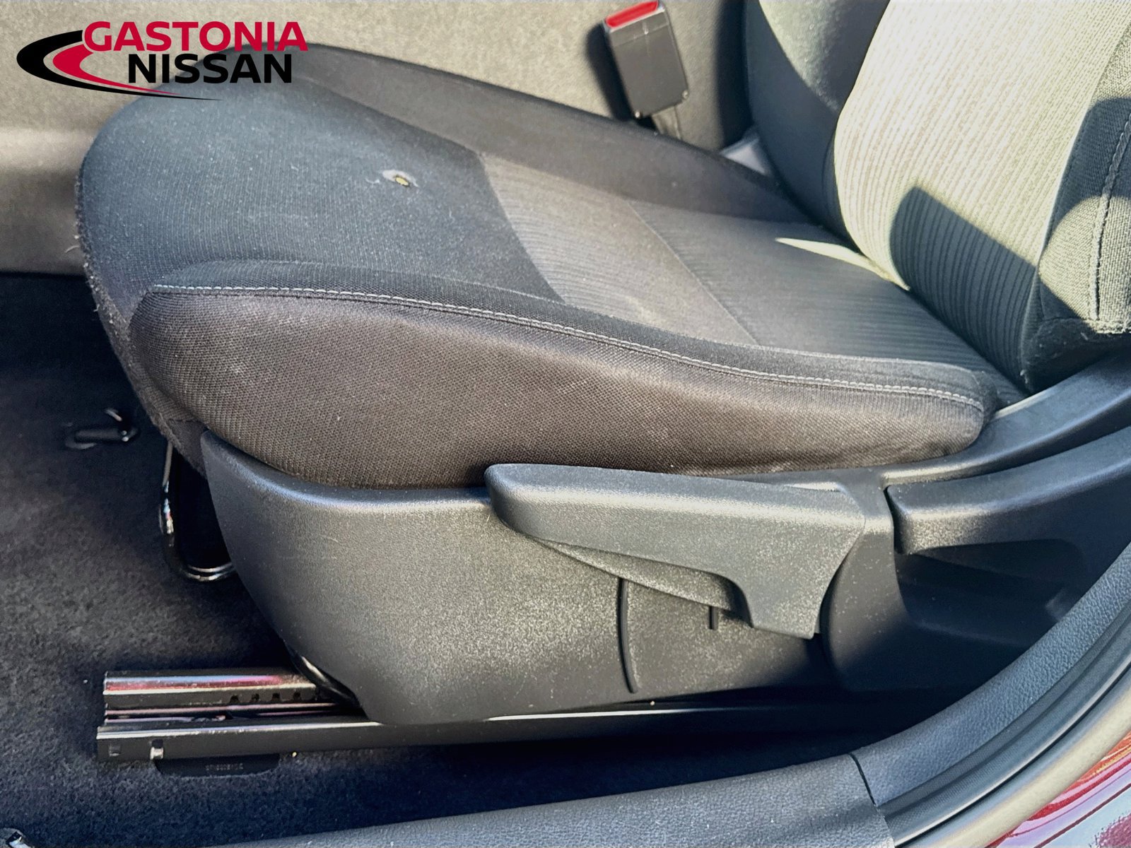 Used 2024 Nissan Sentra SV FWD image 25