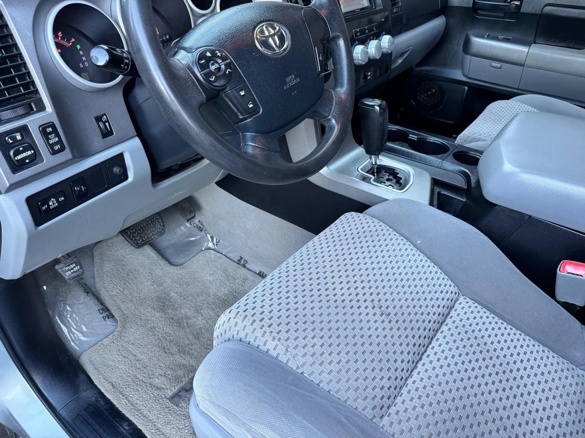 Used 2011 Toyota Tundra 2WD Double Cab w/ SR5 Pkg image 12