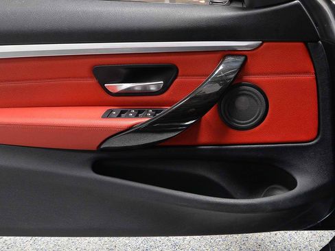 Used 2017 BMW 430i Convertible image 10