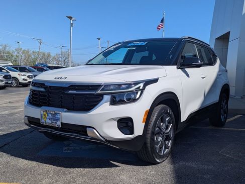 Used 2024 Kia Seltos S AWD/4WD image 7