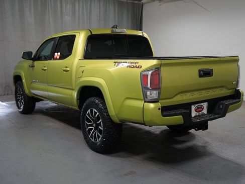 Certified 2023 Toyota Tacoma TRD Sport w/ Technology Package AWD/4WD image 6