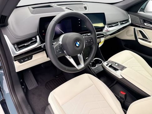 New 2026 BMW X1 xDrive28i w/ Technology Package AWD/4WD image 9