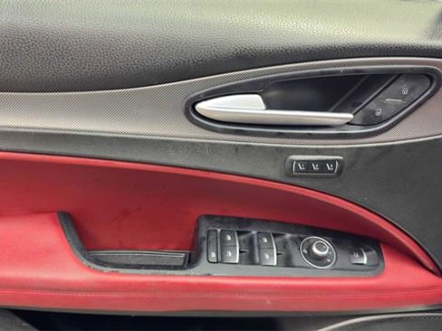 Used 2019 Alfa Romeo Stelvio Ti Sport w/ Quick Order Package 22S Sport image 21