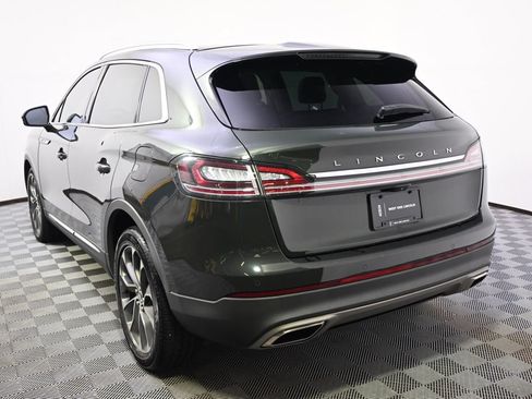Used 2022 Lincoln Nautilus Reserve AWD/4WD image 4