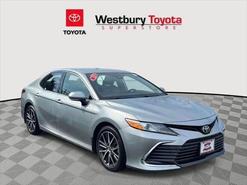 Certified 2023 Toyota Camry XLE w/ Navigation Package AWD/4WD image 1