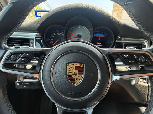 Used 2016 Porsche Macan S AWD/4WD image 8