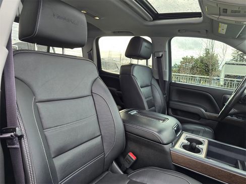 Used 2017 GMC Sierra 1500 Denali image 9
