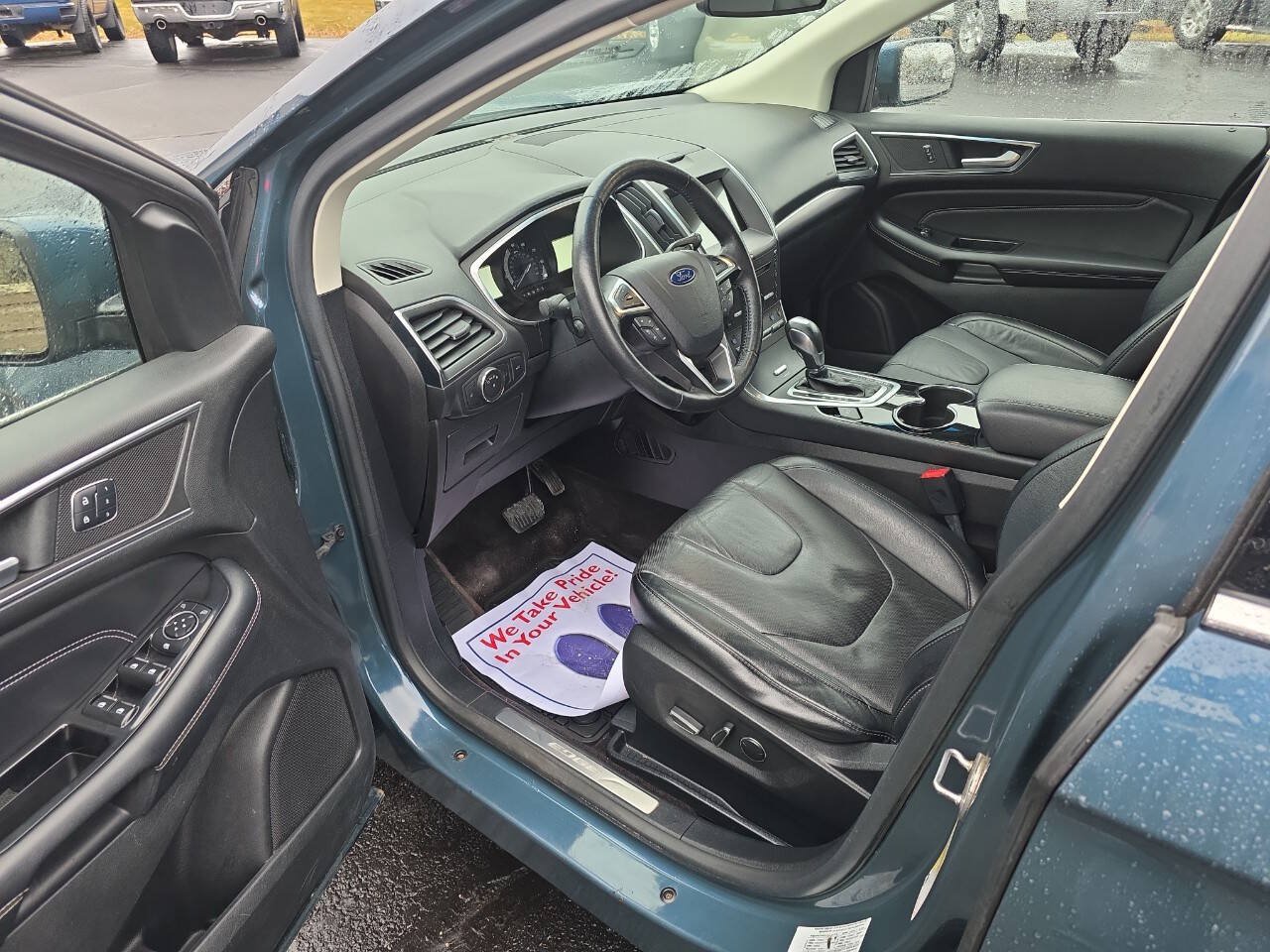 Used 2016 Ford Edge Titanium w/ Equipment Group 301A AWD/4WD image 10