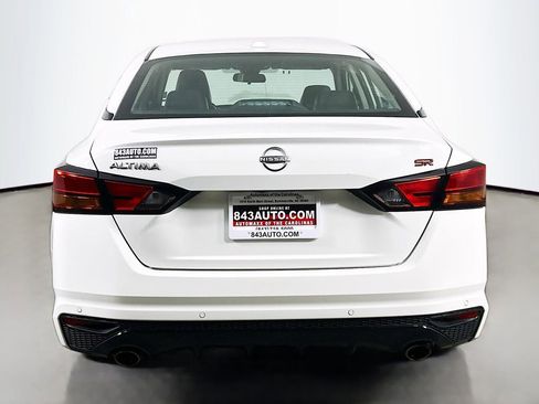 Used 2024 Nissan Altima 2.5 SR FWD image 6