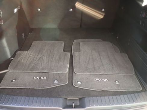 Used 2025 MAZDA CX-50 AWD 2.5 Hybrid w/ Premium Pkg image 23