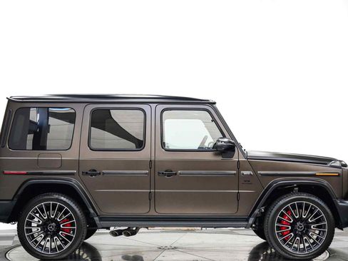 Used 2026 Mercedes-Benz G 63 AMG 4MATIC image 2