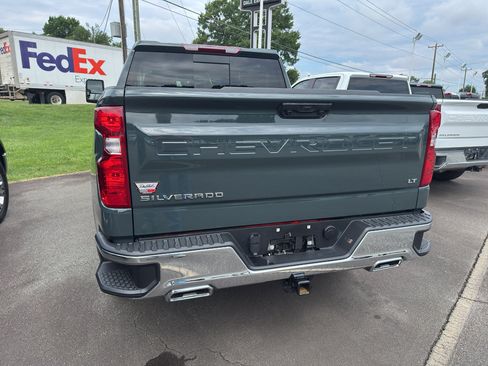 Used 2025 Chevrolet Silverado 1500 LT w/ Z71 Off-Road Package AWD/4WD image 5