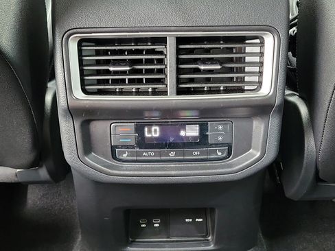 Used 2026 Volkswagen Atlas SEL Premium R-Line AWD/4WD image 13