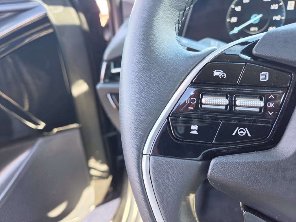 Certified 2026 Kia Niro Wind w/ Wind Preserve Package FWD image 17